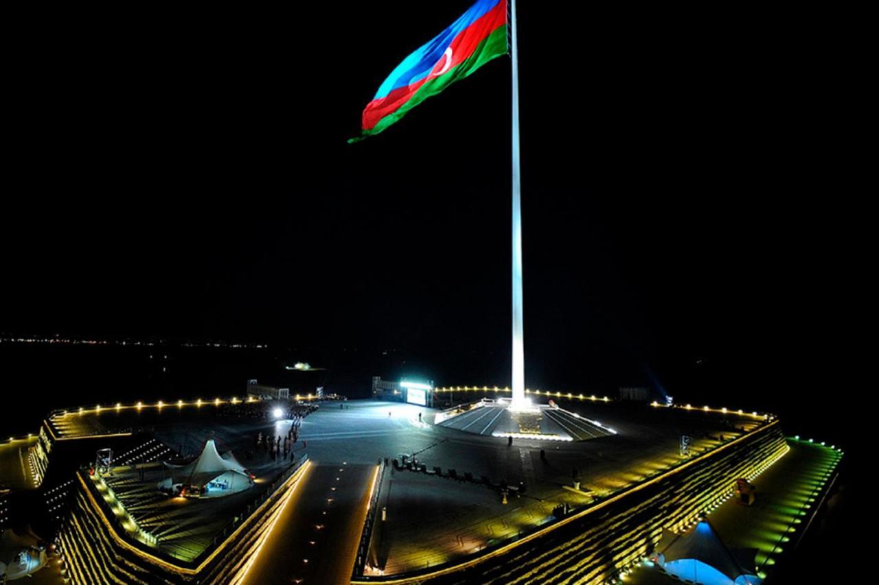 Sharq Plaza Hotel Baku Exterior photo